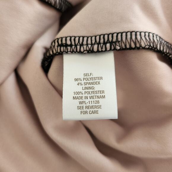 SIGNATURE CAMRYN Black Eyelet Laser Cut Sheath Dress Size 16 - Picture 8 of 10